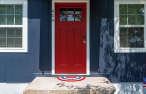 Exterior detail - Spacious 4/2 Home Copperas Cove Close to Fort Hood- Sleeps 8, Work/Travel (Copperas Cove)