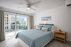 خدمة الإنترنت وملاءات أسرّة