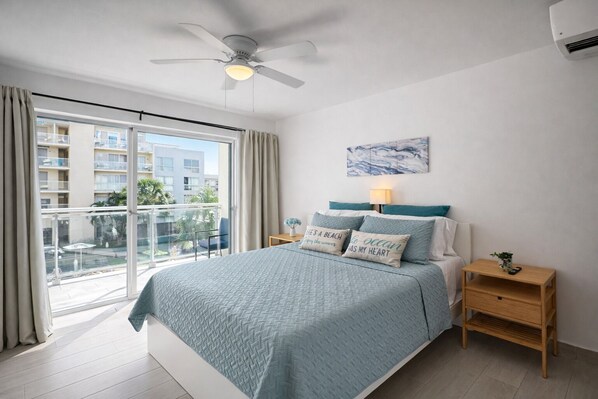 خدمة الإنترنت وملاءات أسرّة