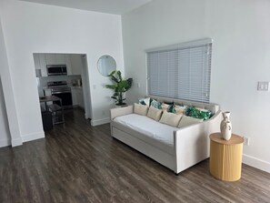 Unclassified image, 2 of 20, button - Casa Tropical - 2BR/2BA - Sleeps 6 - Near Airport (Hialeah)