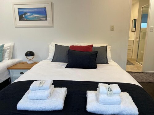 Peaceful Christian Retreat Cottage