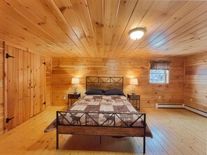 3 bedrooms, free WiFi, bed sheets - Whispering Pines (Greenville) (Greenville)