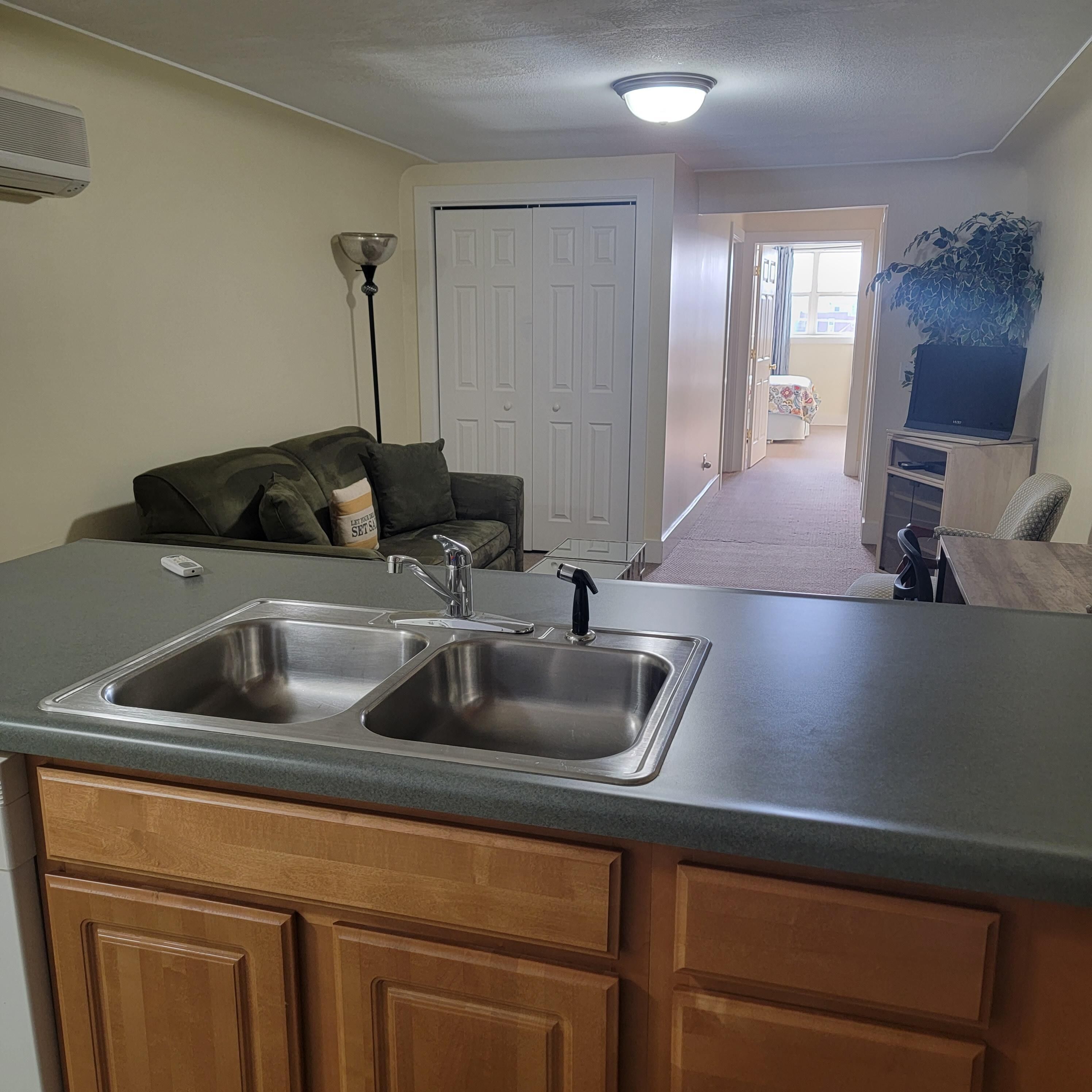 Downtown Condo In Ludington, Perfect For A Cozy Getaway! - Michigan
