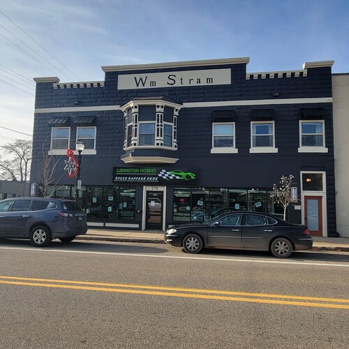 Downtown Condo in Ludington - Romantic & Cozy