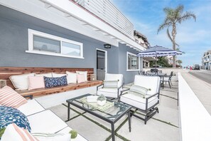 Outdoor dining - 6BR Coastal Retreat w/ Oceanview Patio & Deck, 4 Homes from Sand (Newport Beach)