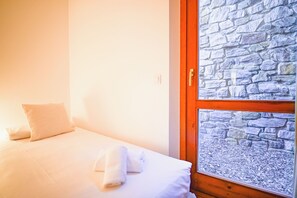 3 camere, Wi-Fi, lenzuola