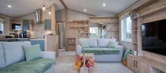 Carn Springs Lodge - 3 Bed - Devonshire Dr - Tenby