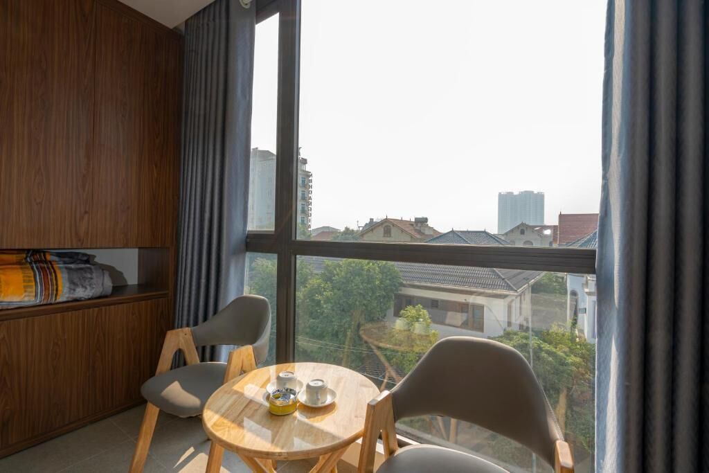 المنشأة من الداخل