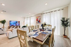 Dining - Cozy & Chic 5BR Home near Strip w/Hockey table (Spring Valley)
