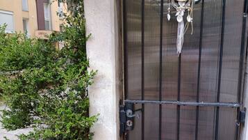 DĂ©tail de lâextĂ©rieur