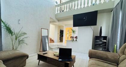 Ground floor house with gym and terraces