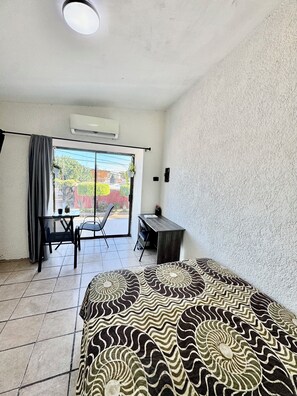 Room - Vrbo Property (La Paz)