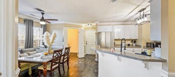 Masters Week Luxury: 3BR Home Ample Parking & Privacy - Augusta Regional Airport