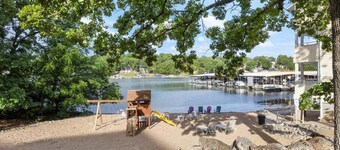 Beach Area, 2 Pools, Pet-Friendly Condo at 20.5mm