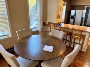 Imagen sin descripción, 3 de 25, botón