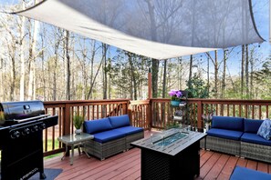 Property grounds - Eastside Grove • Fire Pit • King Suite • Near UGA (Athens)