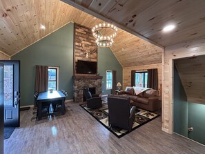 TV, fireplace - Newly Built Cabin, Dark Skies, and Fresh Air! (Galeton)