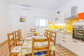 Dining - Holiday apartment mit Klimaanlage (Medulin)