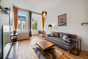 House | 1 bedroom, desk - Up to 4 People Center Water Netflix (Wilhelmshaven)