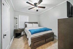 Accès Internet, draps fournis