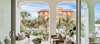 NOVA-New Luxe Beach Villa-Sleeps 54-Steps to the Beach-Pool,Spa & Sauna Resort