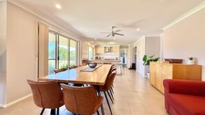 Dining - Marignano Homestead (Broke)