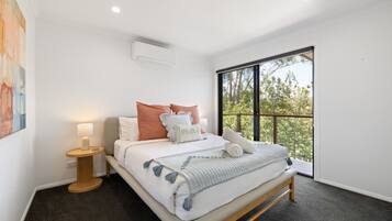 3 bedrooms, iron/ironing board, travel cot, WiFi
