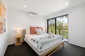 3 bedrooms, iron/ironing board, travel cot, WiFi