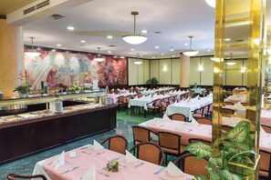 Dining - Danubius Hungaria City Centre (Budapest)