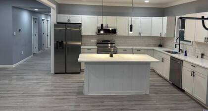 Gorgeous 3-bedroom house with AC in delightful Mobile