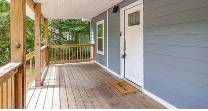 Gorgeous 3-bedroom house with AC in delightful Mobile