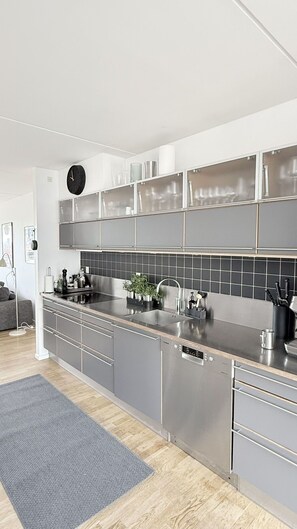 Imagen sin descripción, 5 de 17, botón