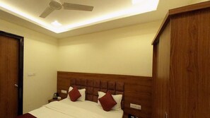 Deluxe Double Room, City View | Free WiFi - Hotel Kailash Near Deoria Baraon Rd (Deoria)