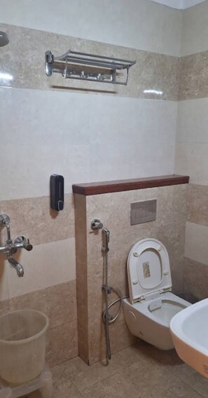 Bathroom - Hotel Kailash Near Deoria Baraon Rd (Deoria)