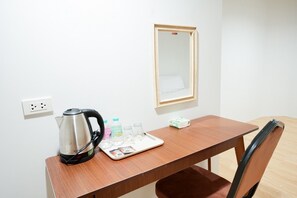Habitación doble | Escritorio y wifi gratis