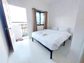 Free WiFi - BAO Patong Beach (Patong)