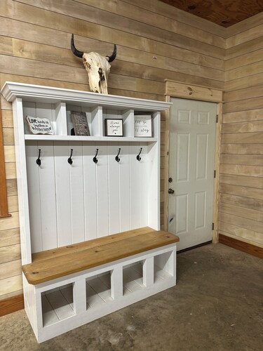 Escape to the peaceful Suttle Ridge in Arkadelphia, AR ~ 15 mins to Lake DeGray