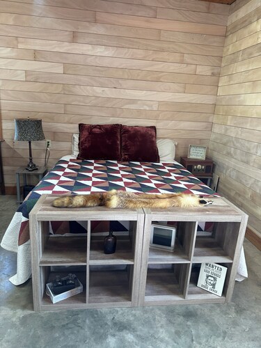 Escape to the peaceful Suttle Ridge in Arkadelphia, AR ~ 15 mins to Lake DeGray