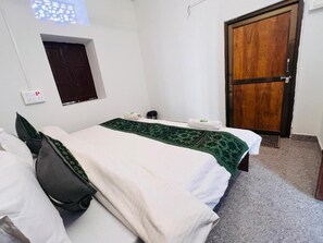 Comfort Double or Twin Room - Hostel Dara Jaisalmer  (Jaisalmer)