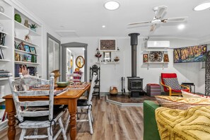 Interior - KW Hacienda Escape, Wildlife, Private Retreat (Crafers West)