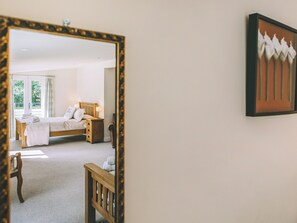 1 bedroom, free WiFi - The Shooting Lodge-19484 (Bury St. Edmunds)
