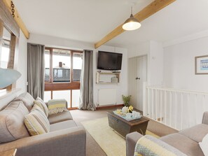 TV - 2 bedroom accommodation in Marhamchurch, near Bude (Marhamchurch, near Bude)