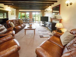 TV - 3 bedroom accommodation in Stape, near Pickering (Stape, near Pickering)