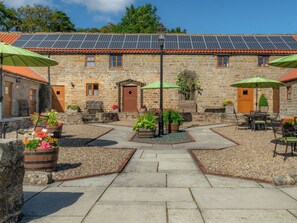 Outdoor dining - 3 bedroom accommodation in Stape, near Pickering (Stape, near Pickering)