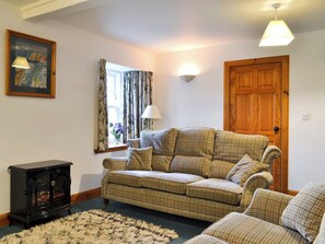 TV - 3 bedroom accommodation in Kilmartin, near Lochgilphead (Kilmartin, near Lochgilphead)