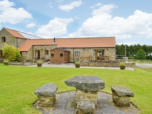 Exterior - 1 bedroom accommodation in Stape, near Pickering (Stape, near Pickering)