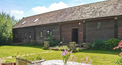 4 bedroom accommodation in Hardham