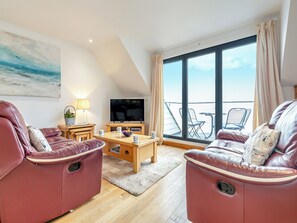 Living area - 2 bedroom accommodation in Seaton (Seaton)