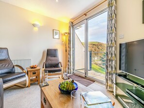 Living area - 1 bedroom accommodation in Seaton (Seaton)