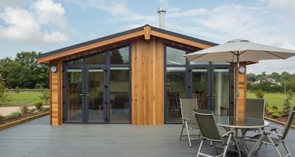 2 bedroom accommodation in Hassocks